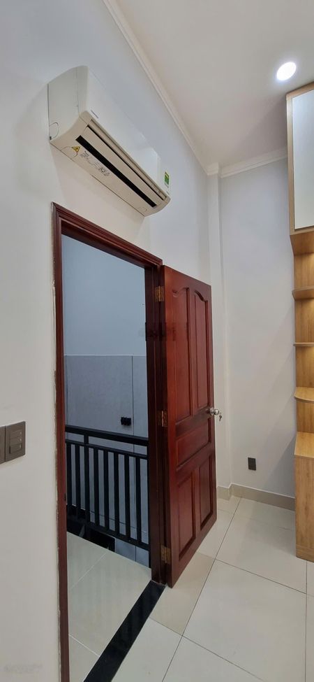 Hiếm! Cho thuê nhà đẹp Phú Định- 2 tầng có ban công 2PN2WC- Nhà mới nội thất đẹp- 3.6x10.5 -8tr