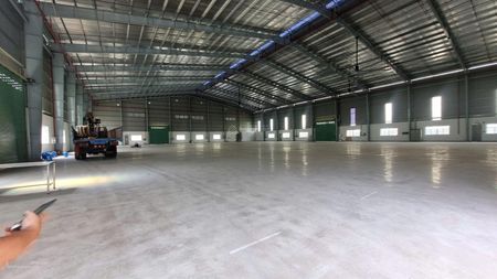 Cho thuê kho xưởng 4000m2 (XD: 2800m2) KCN Hải Sơn, Đức Hòa. Xưởng mới, PCCC tự động, trạm hạ thế