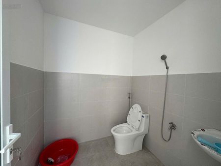 Cho thuê nhà kho xưởng mới 7x18 có gác lửng gần cầu sắt giáp Gò Vấp