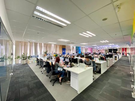 Cần cho thuê nguyên sàn 500m2 MT Võ Văn Kiệt, hoàn thiện cơ bản, giá tốt nhất khu vực 0906970252