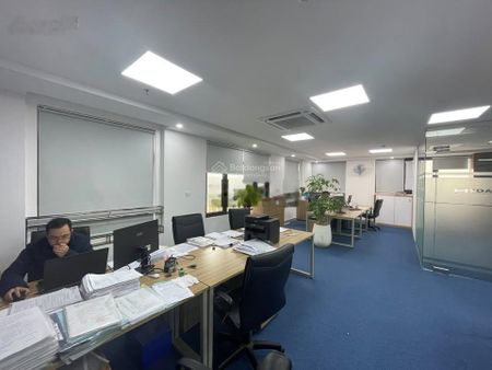 Ngay Hạ Đình chỉ 10 triệu có ngay văn phòng 70m2 sáng - đẹp - mới