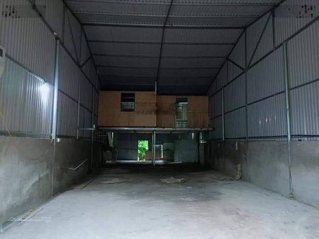 Cho thuê xưởng ở 129 phố Đại Linh