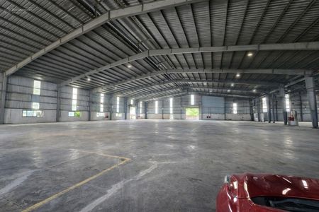 Cho thuê kho xưởng giá rẻ 700m², 1500m² tại Quang Trung, Yên Nghĩa, Hà Đông. Hợp đồng lâu dài.