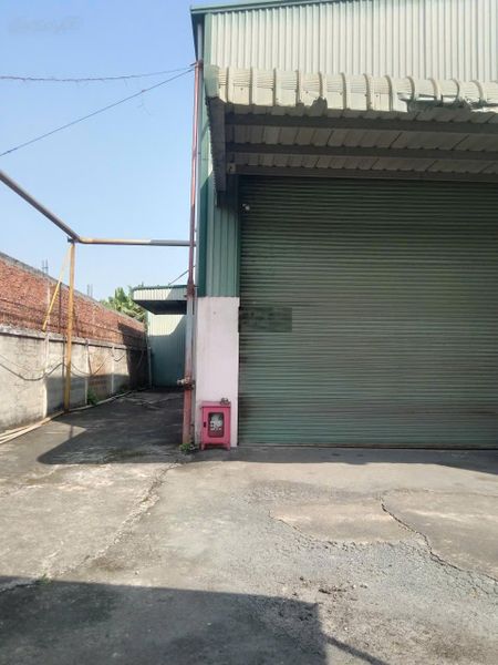 Cho thuê kho xưởng ngoài KCN, Tỉnh Lộ 10, Đức Hòa, Long An, giá thuê: 200tr/tháng, điện 1.000kW