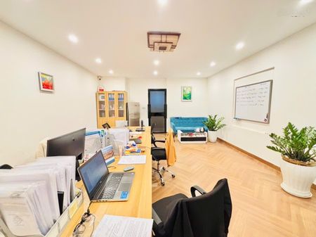 Chính Chủ Cho Thuê Sàn Mặt Phố Giang Văn Minh ,Đội Cấn - Ba Đình 85m Giá Chỉ 12triệu Chia Sẵn Phòng