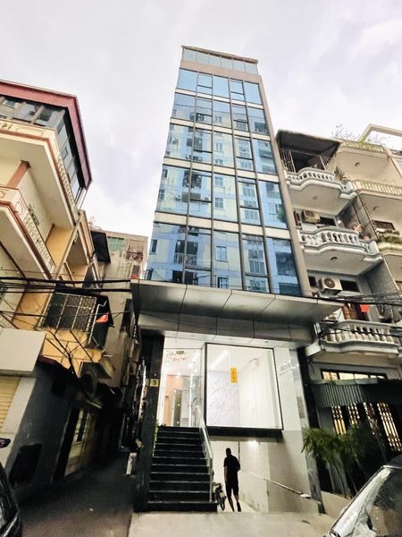 Cho thuê văn phòng đối diện chung cư ô tô đỗ cửa ngõ 58 Trần Vỹ, Mai Dịch, Cầu Giấy 7 tầng 1 hầm