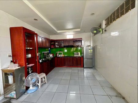 Cho thuê nhà nguyên căn để ở hoặc văn phòng hẻm xe hơi Trần Quang Diệu, P. 14, Q3