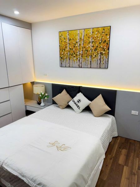 Cho thuê gấp căn 2 ngủ 2 wc tại green park!!!