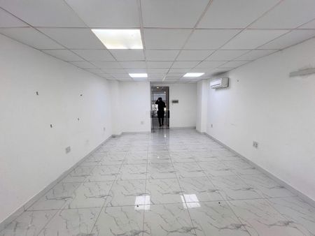 Siêu hot văn phòng trung tâm Quận 3. DT 60m2 chỉ 13tr/th (setup bàn ghế cho khách hàng thuê)