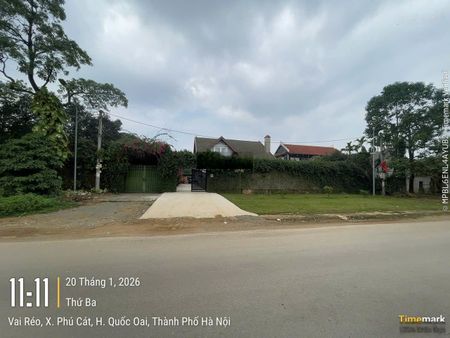 Cho thuê nhà dài hạn tại Phú Mỹ, đường Nông Lâm gần QL21A, ô tô vào tận sân