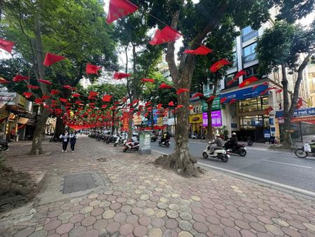 Cho thuê cửa hàng mặt phố Phan Đình Phùng 50m2 27tr