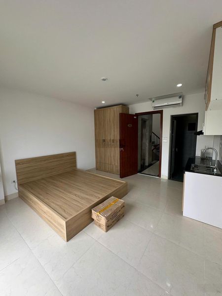 Cho thuê phòng ban công 279 Đội Cấn - full đồ - được nuôi pet