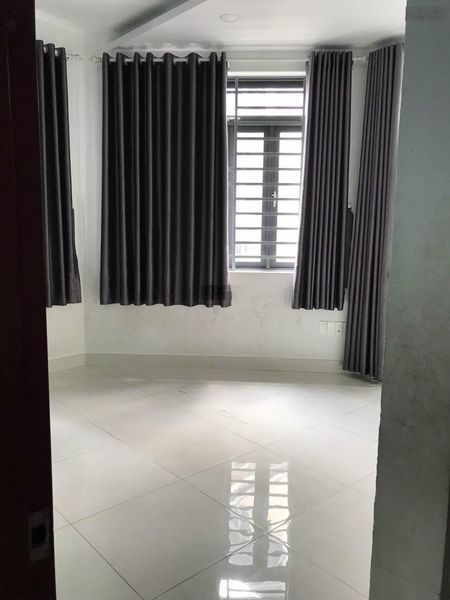 Chính chủ cho thuê 4 phòng trọ HXH kinh doanh 121 Tân Cảng P25 Bình Thạnh 5 triệu còn bớt