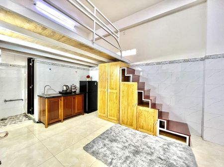 Gác lửng tiện nghi, cửa sổ đường Gò Dầu giao Tân Sơn Nhì Tân Phú