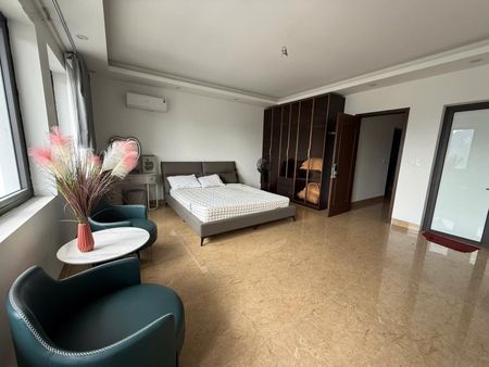 Cho thuê phòng khách sạn 3 sao full đồ ở dài hạn đối diện Bảo tàng Quảng Ninh
