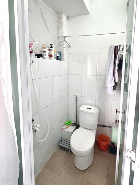 Cho thuê phòng rộng 35m ban công sau tách bếp phạm hùng nối dài