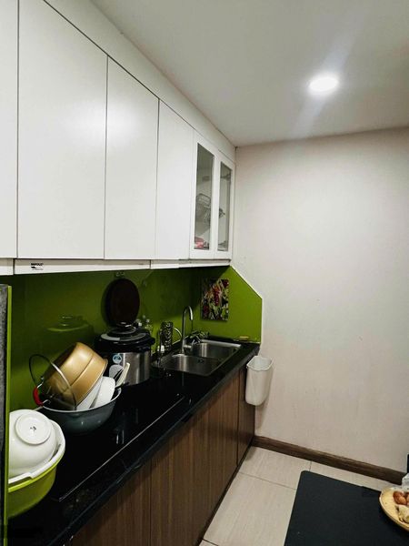 Cho thuê căn 2 phòng ngủ Hateco Xuân Phương chỉ 8,5 triệu, bàn giao nhà được ngay.