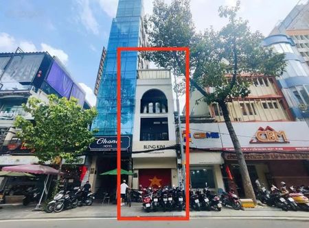 110tr! 4.5x20m Nhà Mới Mặt tiền Nguyễn Công Trứ, Quận 1. Phố Tài Chính- Ngân Hàng