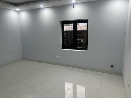 Cho thuê phòng trọ cao cấp tại phố Lê Trọng Tấn