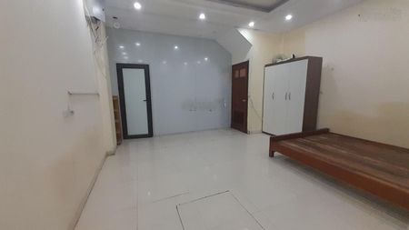 Cho thuê phòng trọ 3,8 triệu, 30m2 tại Nguyễn Khang, Yên Hòa, Cầu Giấy, HN