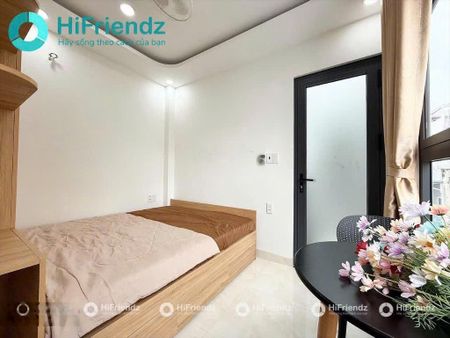 Chính chủ cho thuê căn studio full nội thất, cửa sổ trời, chỉ 3 - 5p di chuyển qua Q1,3,PN