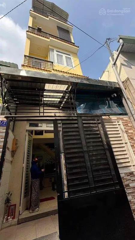 Nhà thuê hẻm 3m hồng bàng, p.1 q.11 giá rẻ 14tr
