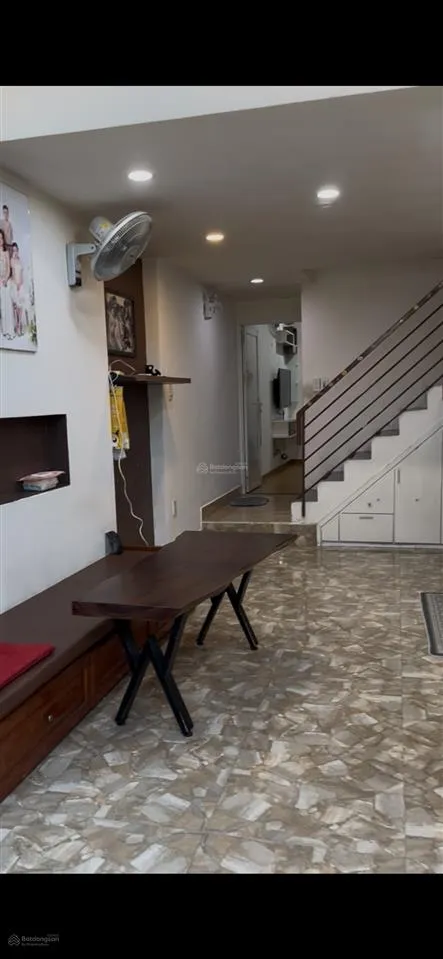 Cho thuê nhà riêng 2pn, 1wc, 70m2 tại kiệt phạm văn nghị, thạc gián, 9 triệu vnd