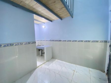 Cho thuê nhà trọ 20m2, 3,7 triệu, Âu Cơ, p 14, Q11, HCM, đẹp, nhiều tiện ích