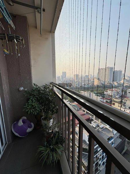Cho thuê căn hộ tại Hòa Bình Green diện tích 70m2 2 ngủ giá 14triệu full nội thất tầng cao view đẹp
