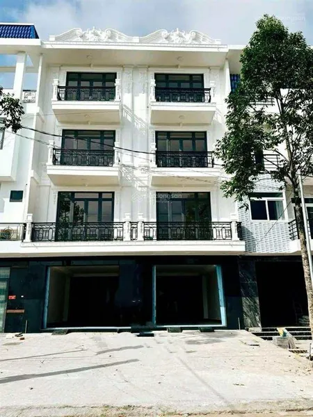 Cho thuê nhà 400 m2 sd kdc 586 tiện văn phòng 15 triệu