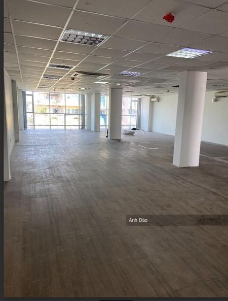Chính chủ cho thuê nhà MT đường Hai Bà Trưng gần chợ Tân Định Quận 3.