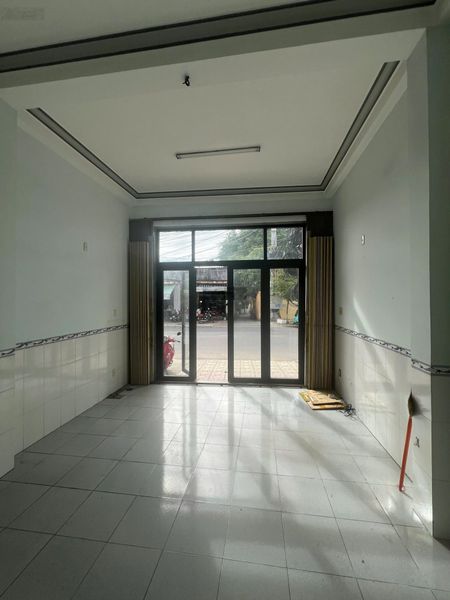 Cho thuê nhà 2 mặt tiền kinh doanh đường phước long, phường phước long, nha trang