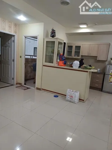 Cho Thuê Căn Hộ Chung Cư The Useful Lạc Long Quân, Tân Bình, 63m2, Chỉ 9tr/tháng.