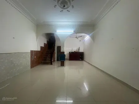 Nhà riêng ngõ 184 đê trần khát chân thông kim ngưu minh khai dt40m2x3,5t giá 10tr