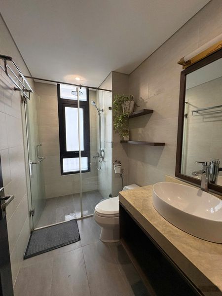 Cho thuê nhà riêng & căn hộ dịch vụ khu Tây Hồ, Hà Nội: 0972853966