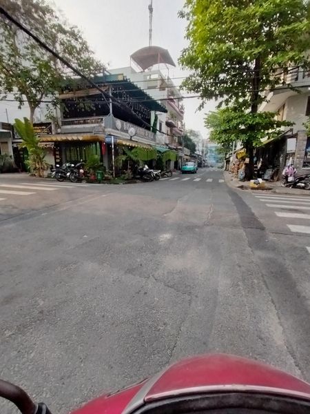 Nhà thuê góc 2 mặt tiền KD Lê Lâm, Phú Thạnh, Tân Phú