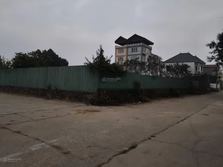 Đất ruộng sxln 2000m2, mt 35m, lô góc, 5 tr/m2, xuân nộn, đông anh, có thương lượng