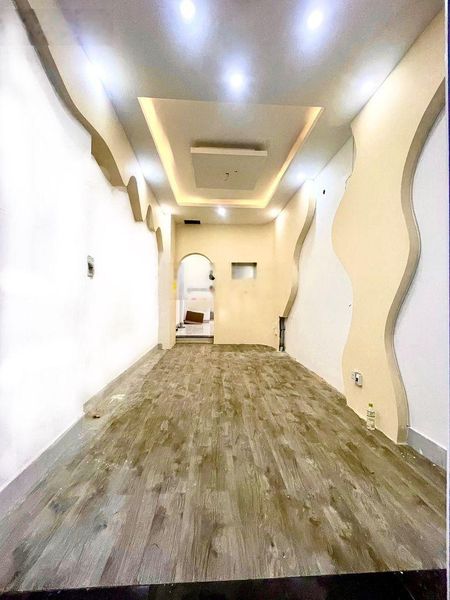 Cho thuê nhà hẻm xe hơi CMT8, Quận 3 gần sân khấu Lan Anh - giá 17.5tr