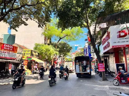 Mảnh đất vàng 135m2 mt 8.5m, giá đầu tư 154.07tr/m2, cách mặt phố chỉ 20m, ba gác vào tận nhà