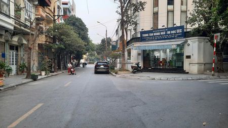 Cho thuê nhà mặt phố Văn Phúc Hà Đông vị trí đẹp, kinh doanh tốt