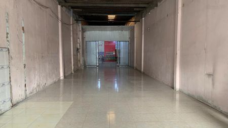 Cho thuê nhà mặt tiền kinh doanh 5.2 x 50m