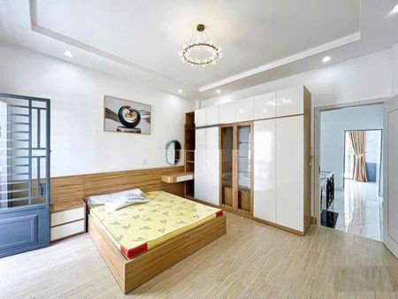 Cho thuê nhà 4 phòng ngủ khu dân cư hưng phú 1 gần siêu thị go cần thơ