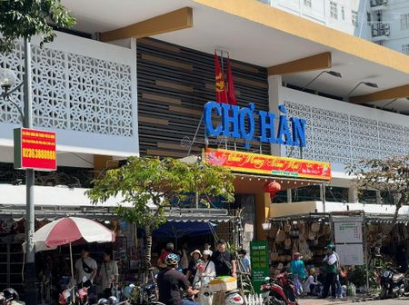 Chính chủ cần cho thuê nhà mặt phố Trần Phú sát bên cổng chợ Hàn siêu đẹp, hàng hiếm có