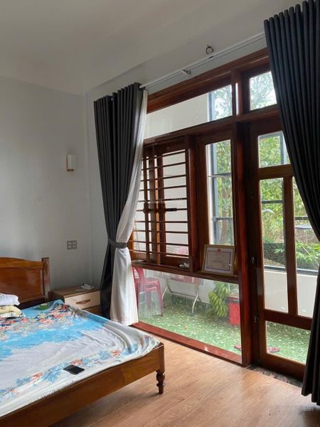 Cho thuê nhà nguyên căn gần trung tâm tp huế vỹ dạ 3 phòng ngủ
