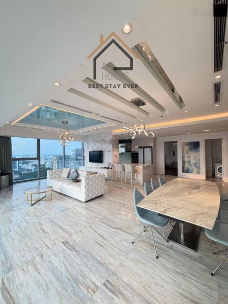 Cho Thuê 2PN Vinhomes Đồng Khởi View Đẹp Q1