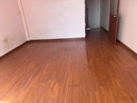 Nhà 32m2 4 tầng 4 ngủ cho ở Bạch Đằng - Hoàn Kiếm