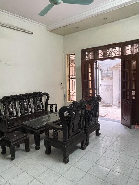 Cho thuê nhà nguyên căn ngõ 299 đường Hoàng Mai