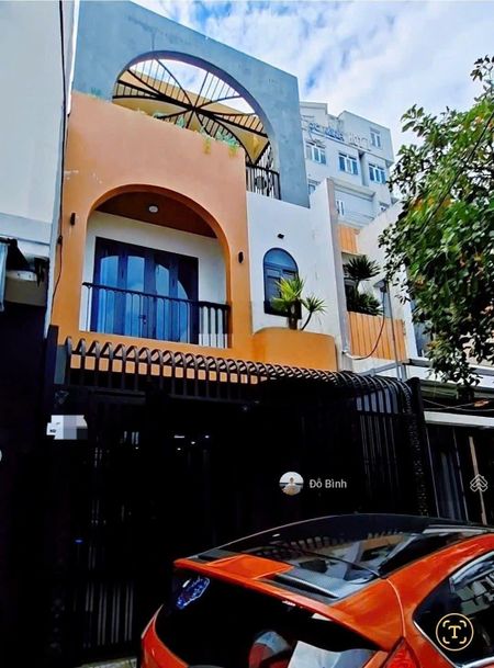 Cho thuê nhà mới xây 3 tầng: Nguyễn Thị Bảy - 4PN