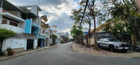 Cho thuê nhà nguyên căn số 71 Đường Số 45 cạnh Lâm Văn Bền Quận 7