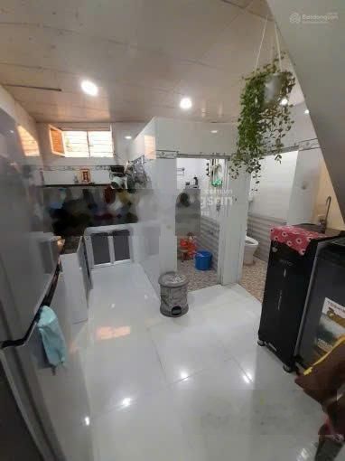Cho thuê nhà mặt tiền Phong Phú, Phường 11, Q.8 giá 17tr